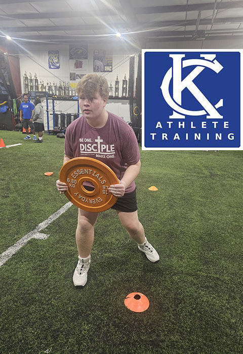 Kansas City Athlete Training Offensive Line Football Academy Group Classes and Private 1 on 1 Lessons for youth, middle school and high school football players looking to improve and gain confidence becoming a better offensive lineman whether it is Center, Guard, or Tackle on the football field with fundamentals being taught at the WeTrainKC Indoor Facility in Kansas City Missouri