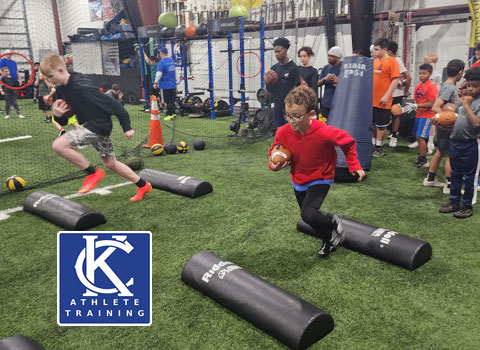 Kansas City Athlete Training Running Back Football Academy Group Classes and Private Running Back 1 on 1 Lessons for youth, middle school and high school football players looking to improve and excel at the Running Back position with fundamentals being taught at the WeTrainKC Indoor Facility in Kansas City Missouri